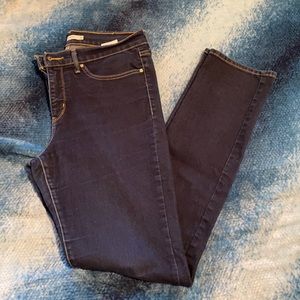 Levi’s Jeans -312 shaping slim